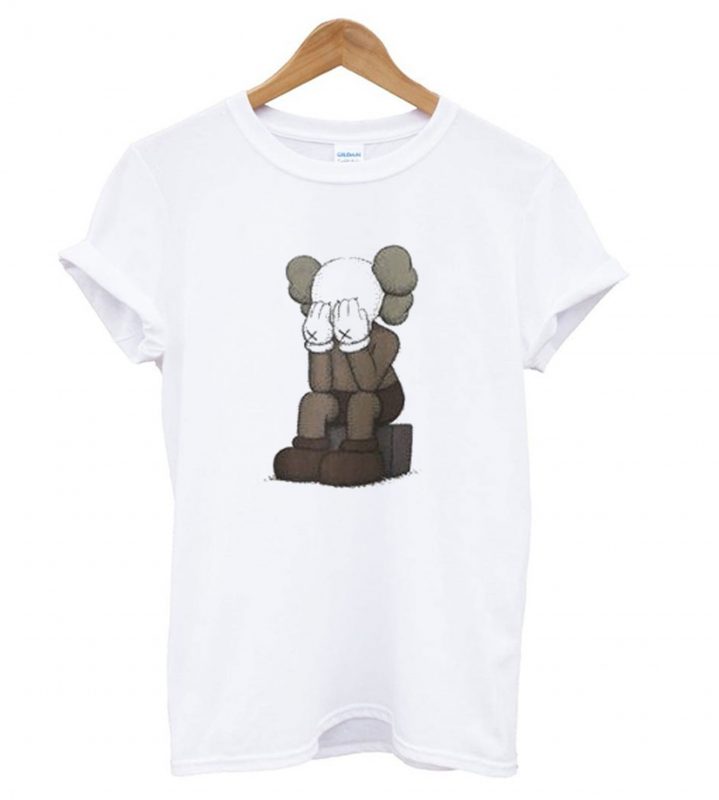 Uniqlo Malaysia T Shirt - Kaws uniqlo Oversize Tee Printing Clothes T Shirt Short ... : Choose from printed shirts and open collar shirts in a variety of styles for men.
